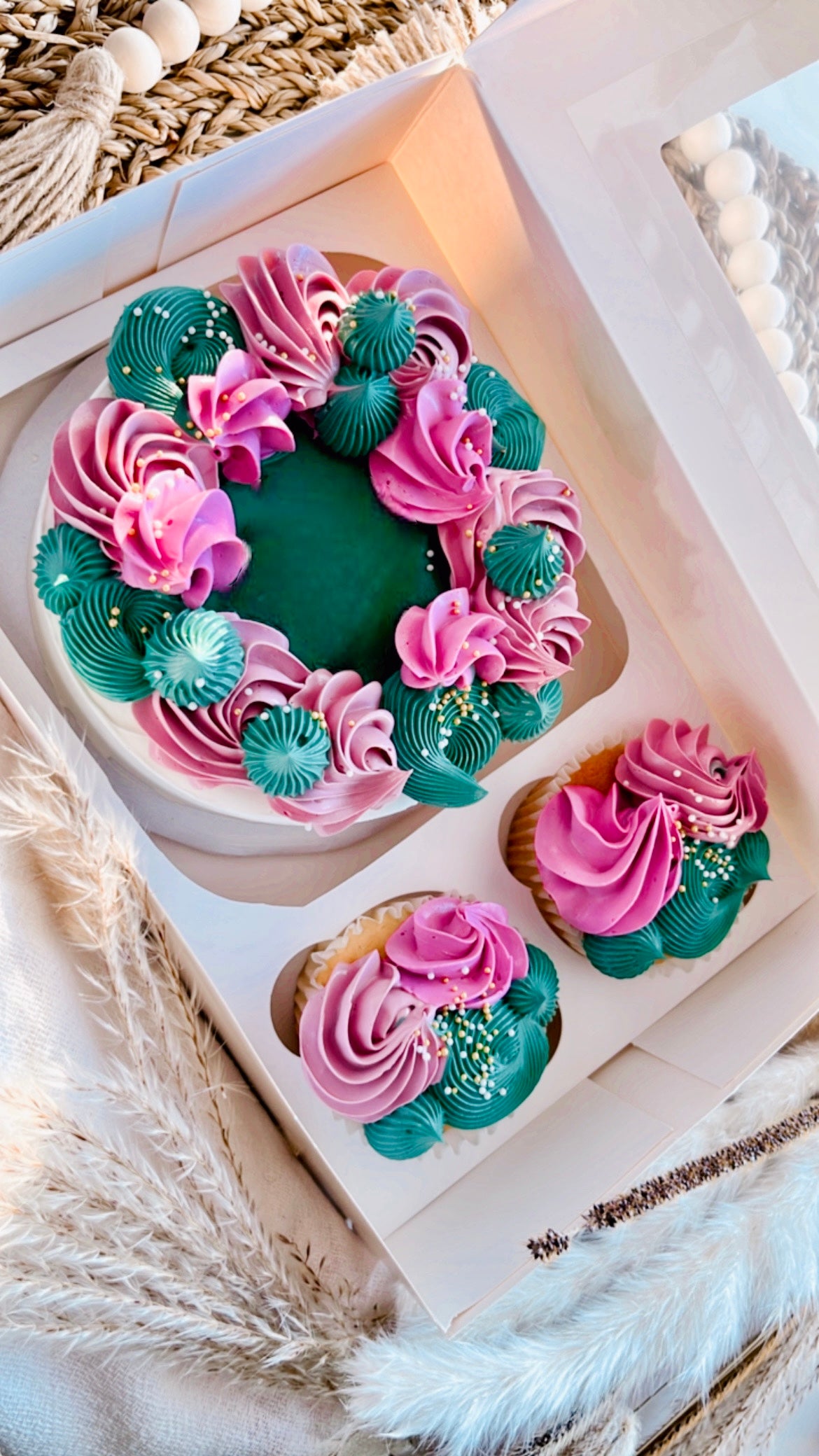 Bento Cake & Cupcakes